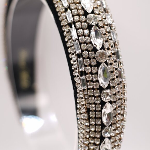 Monochromatic Luxe: Wide Rhinestone Velvet Headband for Formal Events